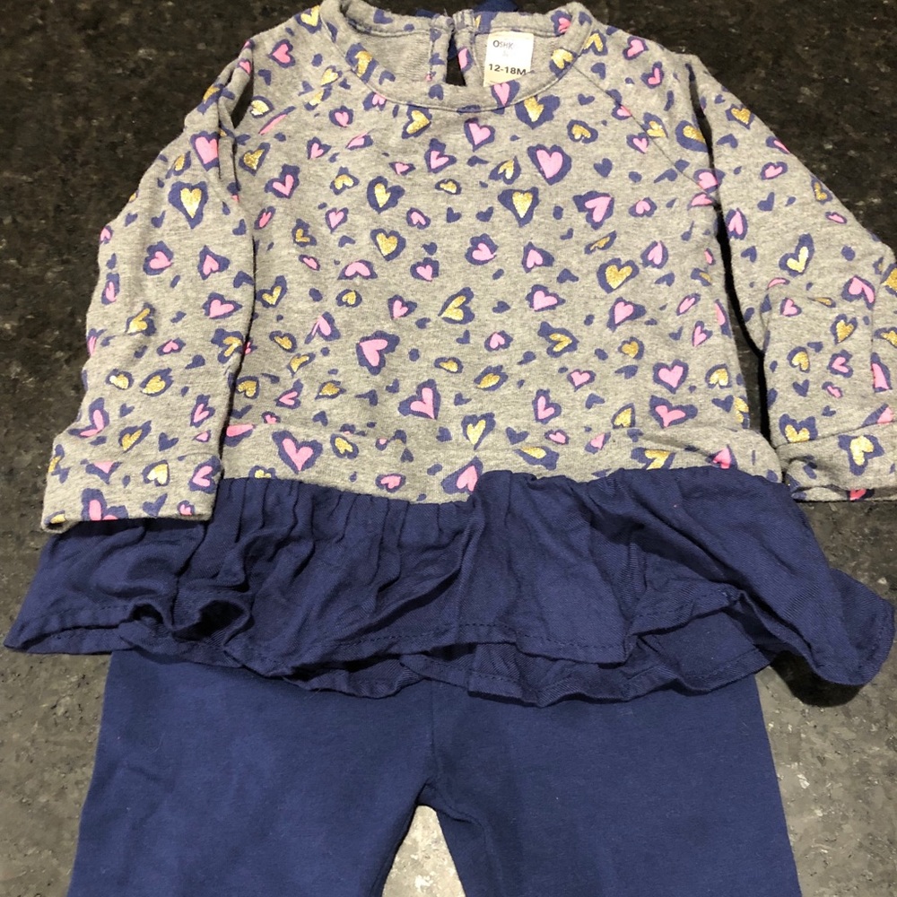 Cute cotton knit top with matching pants
